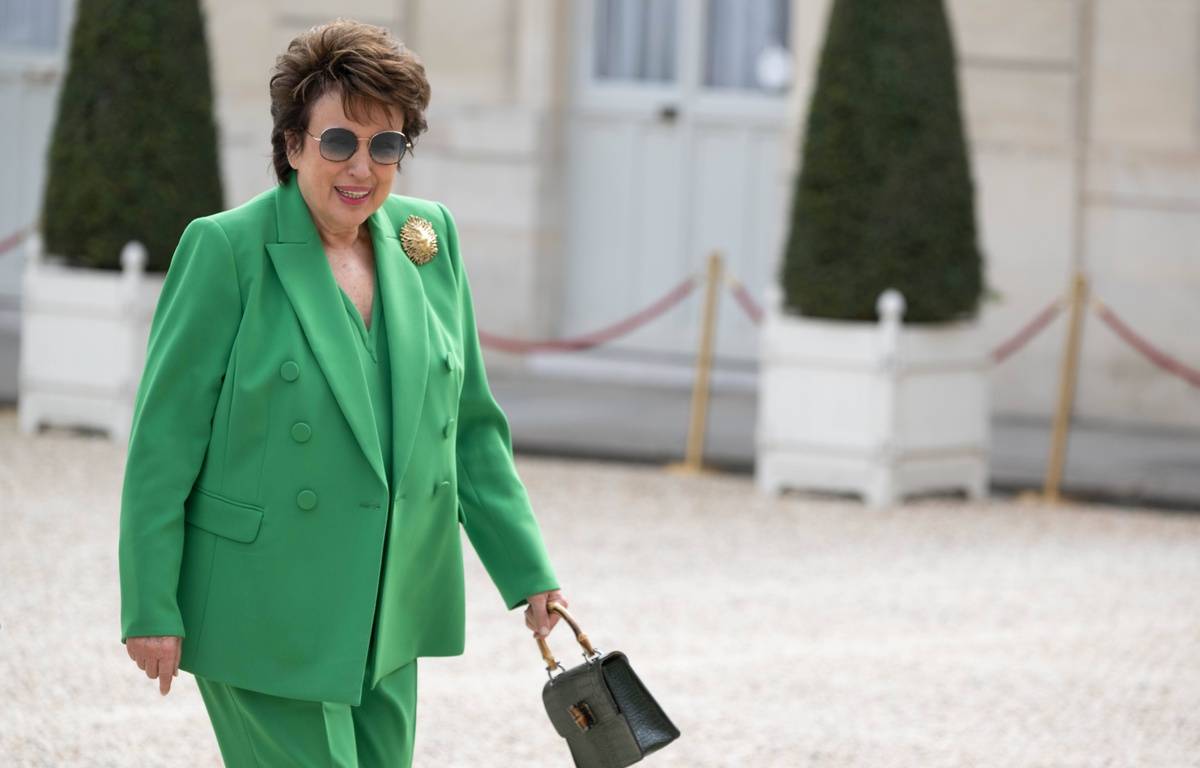 RTL : Roselyne Bachelot va faire son retour aux « Grosses Têtes »