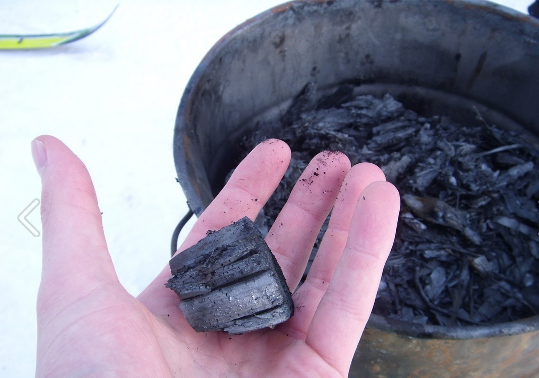 Carbon sequestration: Making biochar from cocoa shells