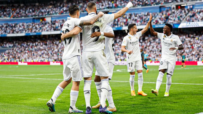 Benzema hattrick helps Real Madrid see off Almeria