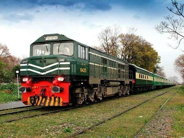 Pakistan Railways Earns Rs 47.7 Billion from 41.9 Million Passengers in 2024