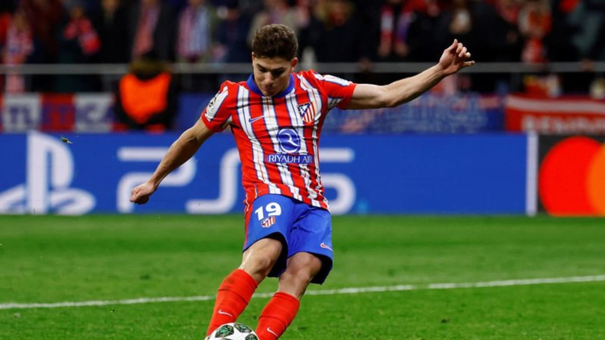 Raise your hand if you saw the ball move in Alvarez penalty, Simeone says