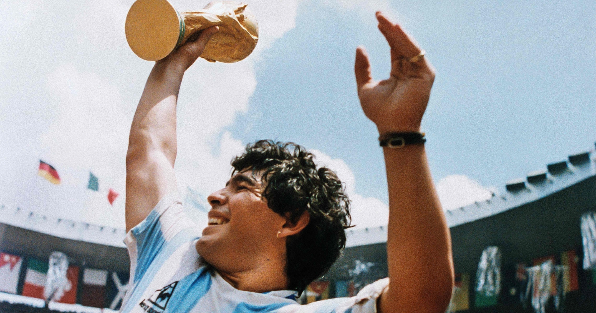 No ‘medical items’ around Maradona deathbed, policeman tells court
