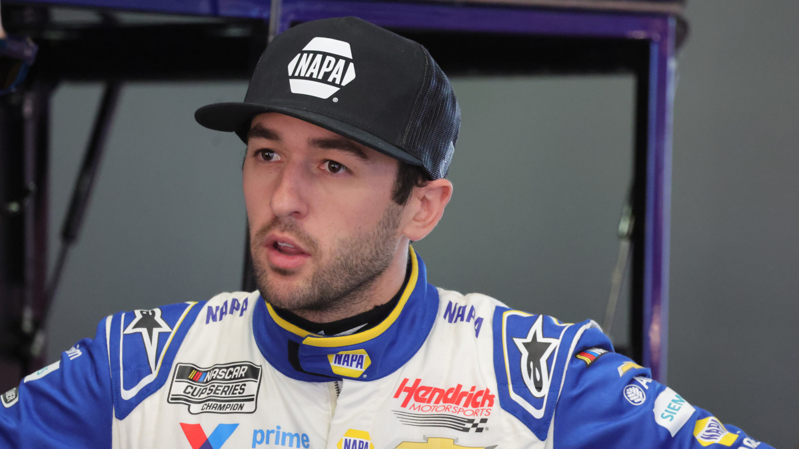 Chase Elliott sees Daytona 500 win crumble in closing seconds